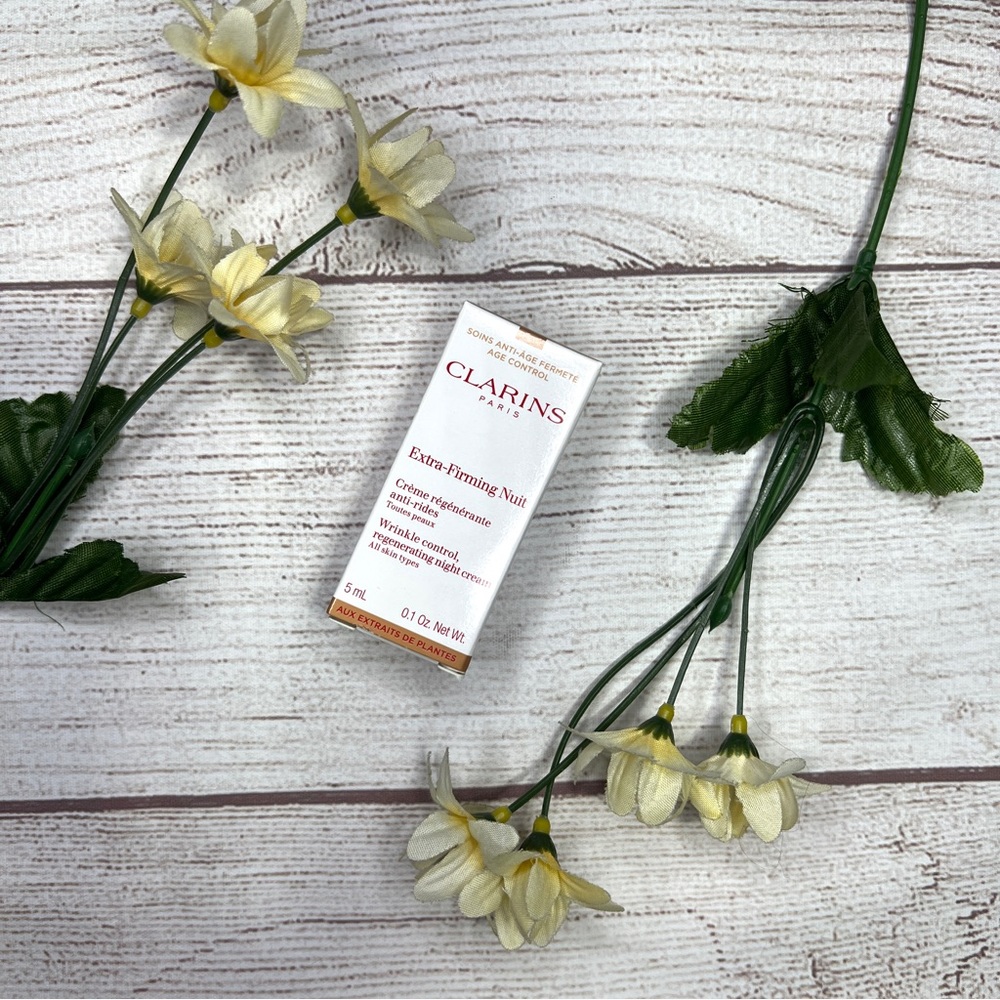 Clarins Extra-Firming & Smoothing Night Moisturizer